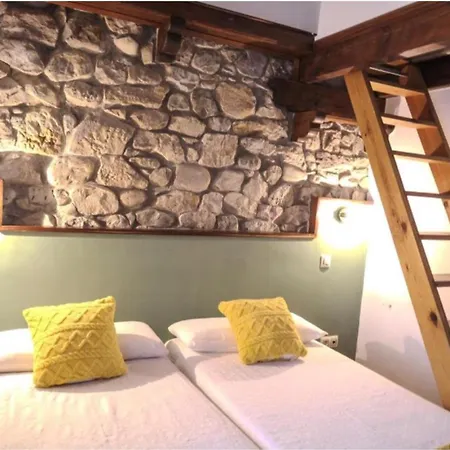 Posada La Estela Barros Guest house Corrales De Buelna