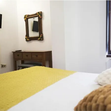 Posada La Estela Barros Guest house
